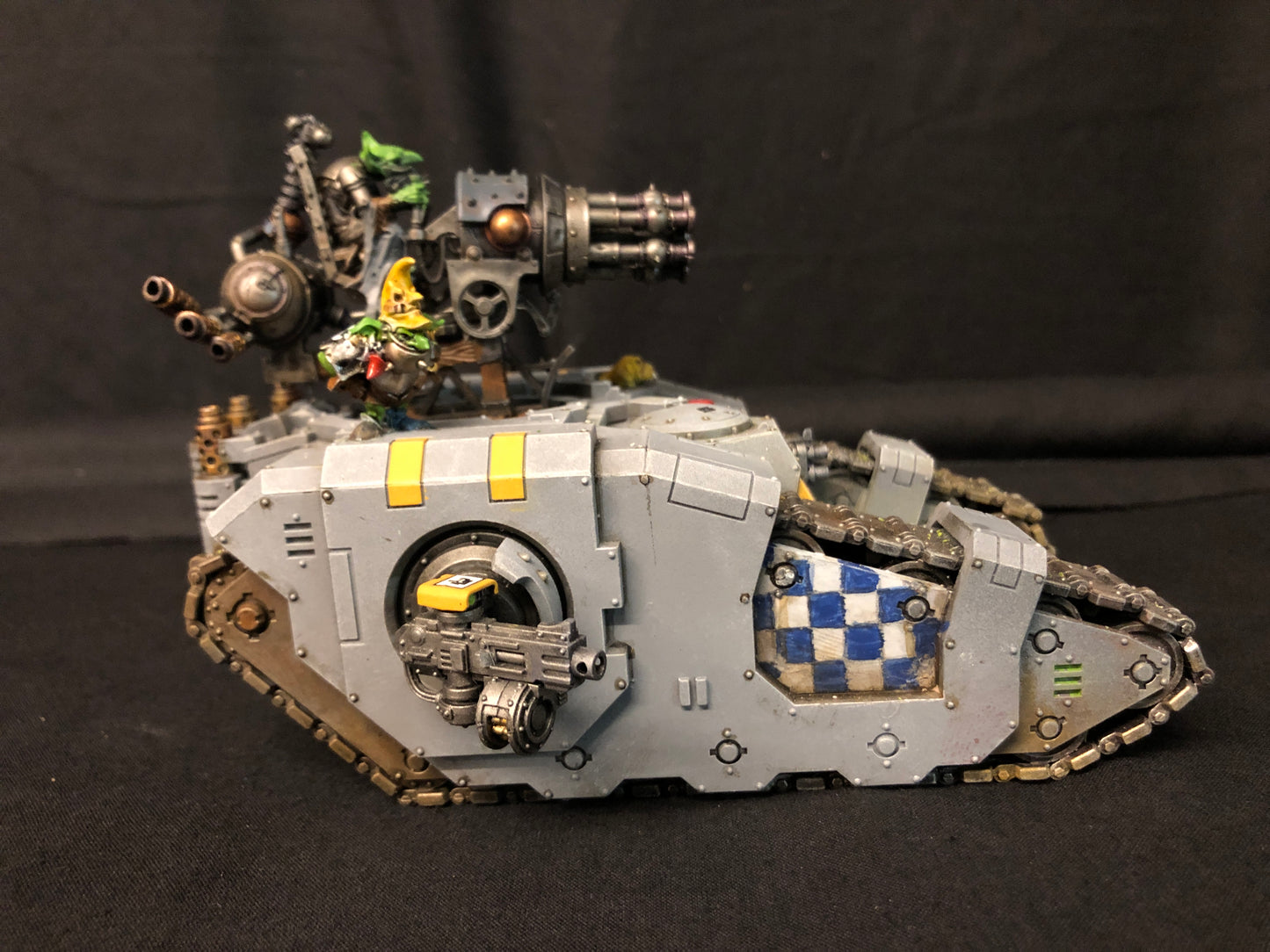 Ork Looted Sicaran #667 VERY Well Painted Orks Warhammer 40k