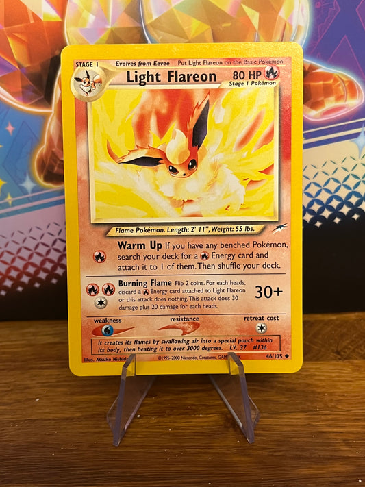 Light Flareon 46/105 Neo Destiny NM Single Pokémon Card
