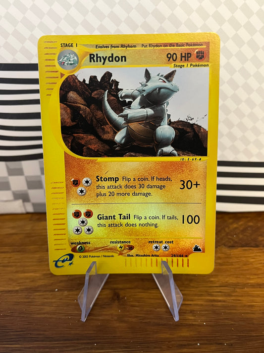 Rhydon 29/144 Reverse Holo Skyridge NM Single Pokémon Card