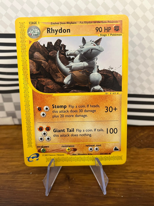 Rhydon 29/144 Skyridge NM Single Pokémon Card