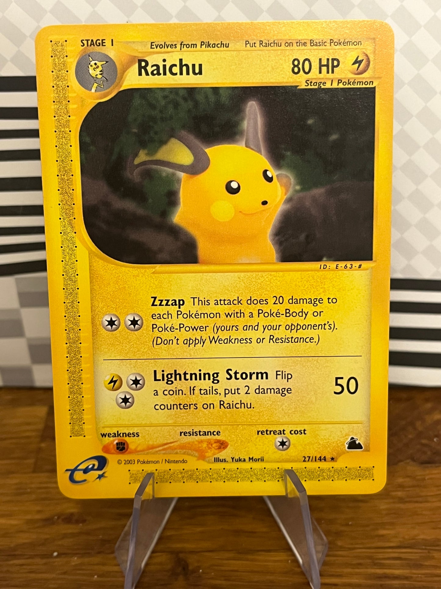 Raichu 27/144 Skyridge NM Single Pokémon Card