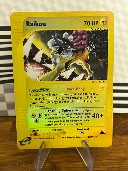 Raikou 28/144 Reverse Holo Skyridge NM Single Pokémon Card