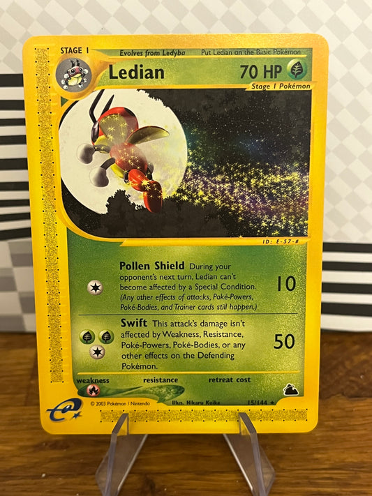 Ledian 15/144 Skyridge NM Single Pokémon Card