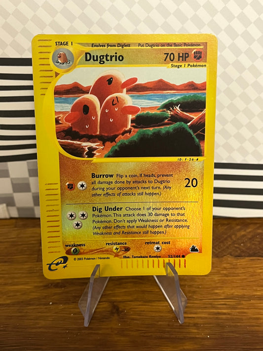 Dugtrio 52/144 Reverse Holo Skyridge NM Single Pokémon Card