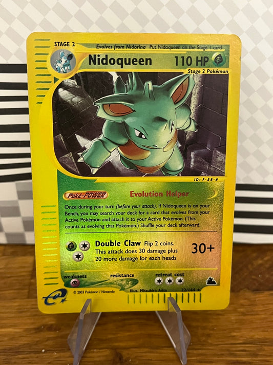 Nidoqueen 22/144 Reverse Holo Skyridge NM Single Pokémon Card