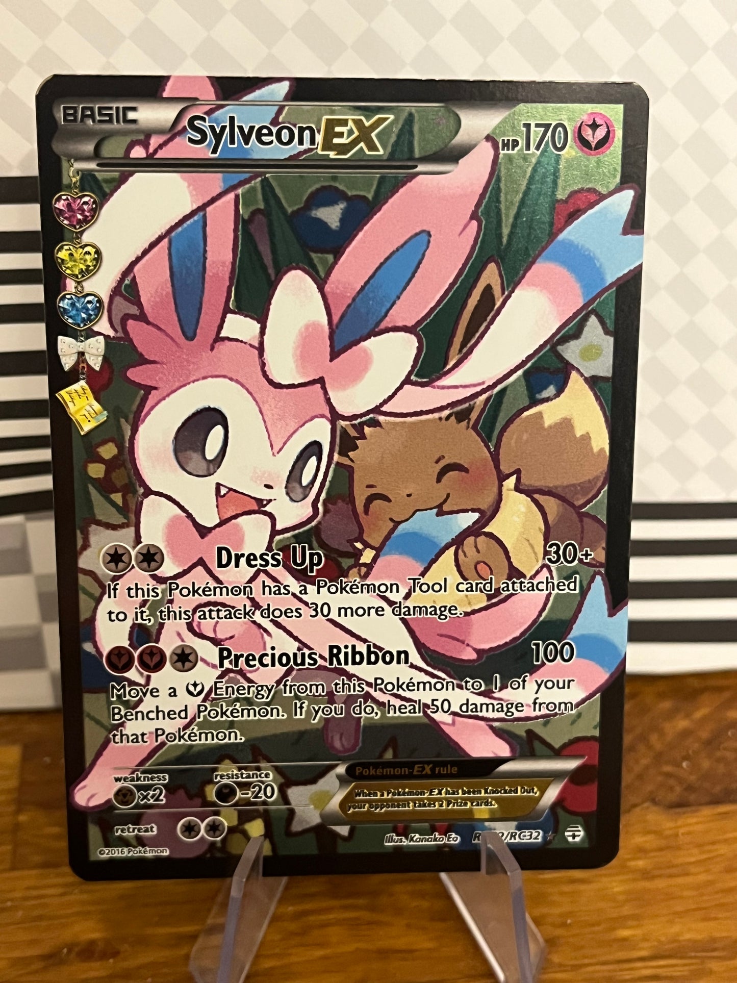 Sylveon EX RC32/RC32 Generations NM Single Pokémon Card