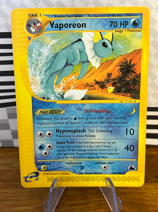 Vaporeon 33/144 Skyridge NM Single Pokémon Card