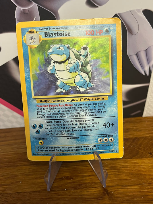 Blastoise Holo 2/102 Base Set HP Single Pokémon Card *Damaged, See Photos*