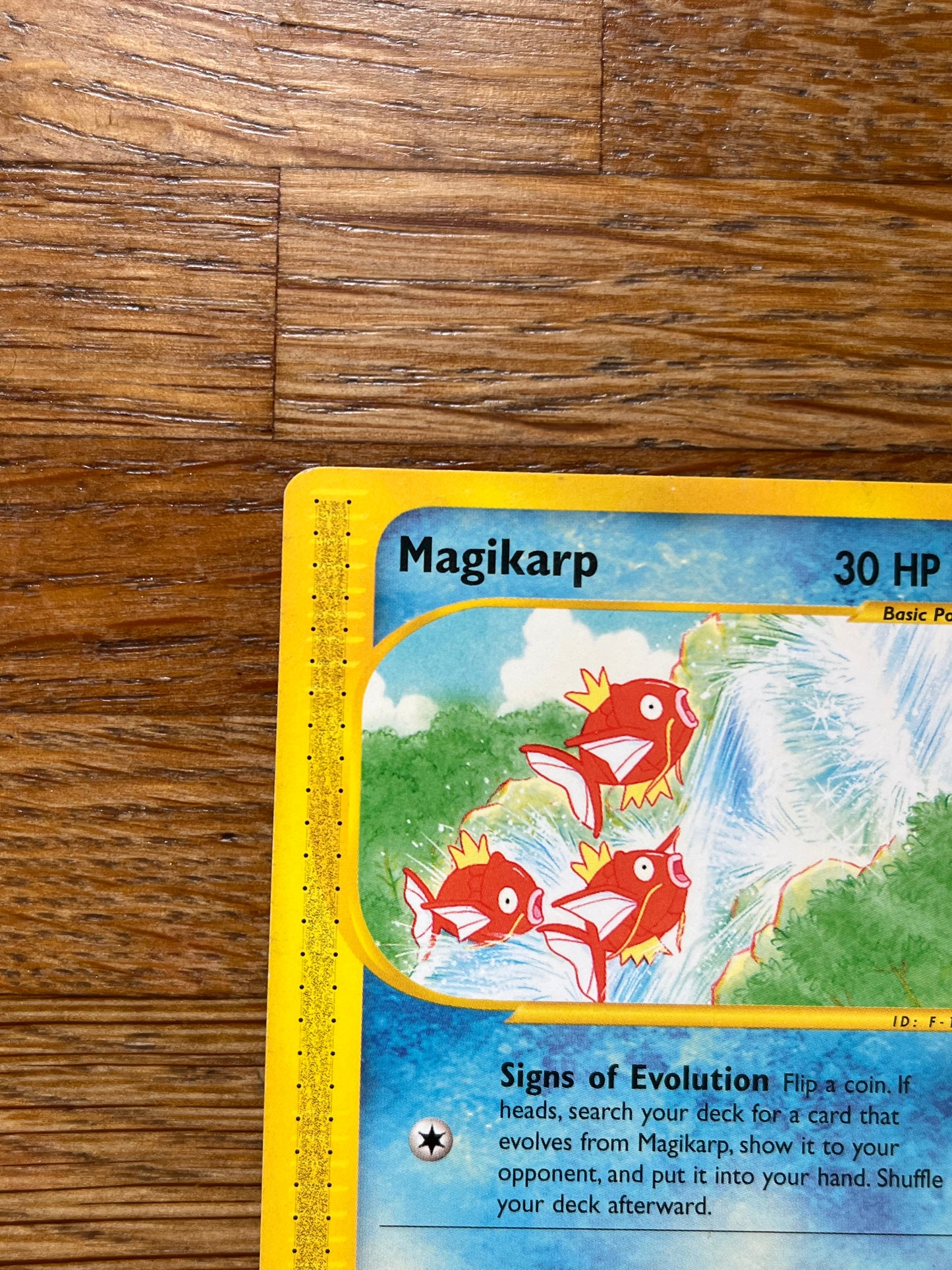 Magikarp 75/144 Skyridge NM Single Pokémon Card