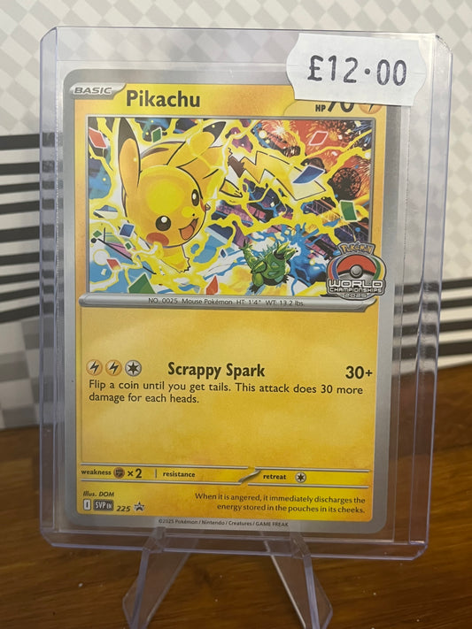 Pikachu 225 Black Star Promo NM Single Pokémon Card