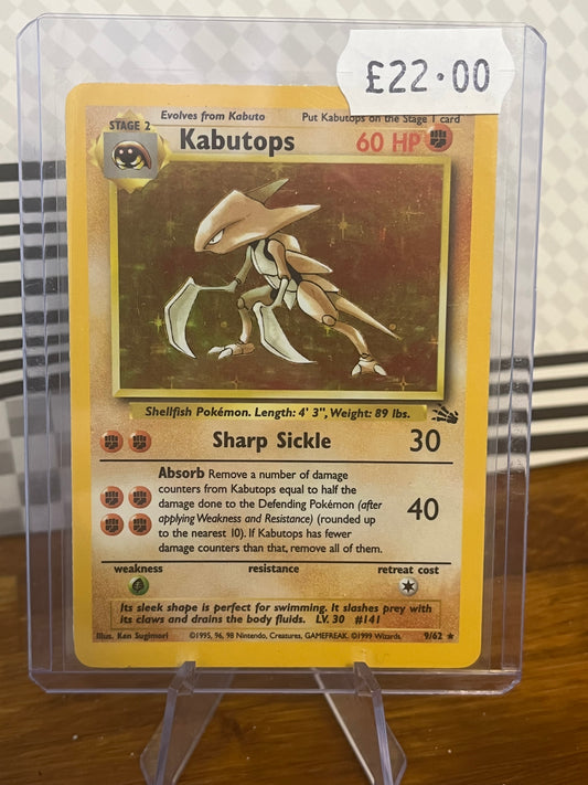 Kabutops Holo 9/62 Fossil NM Single Pokémon Card