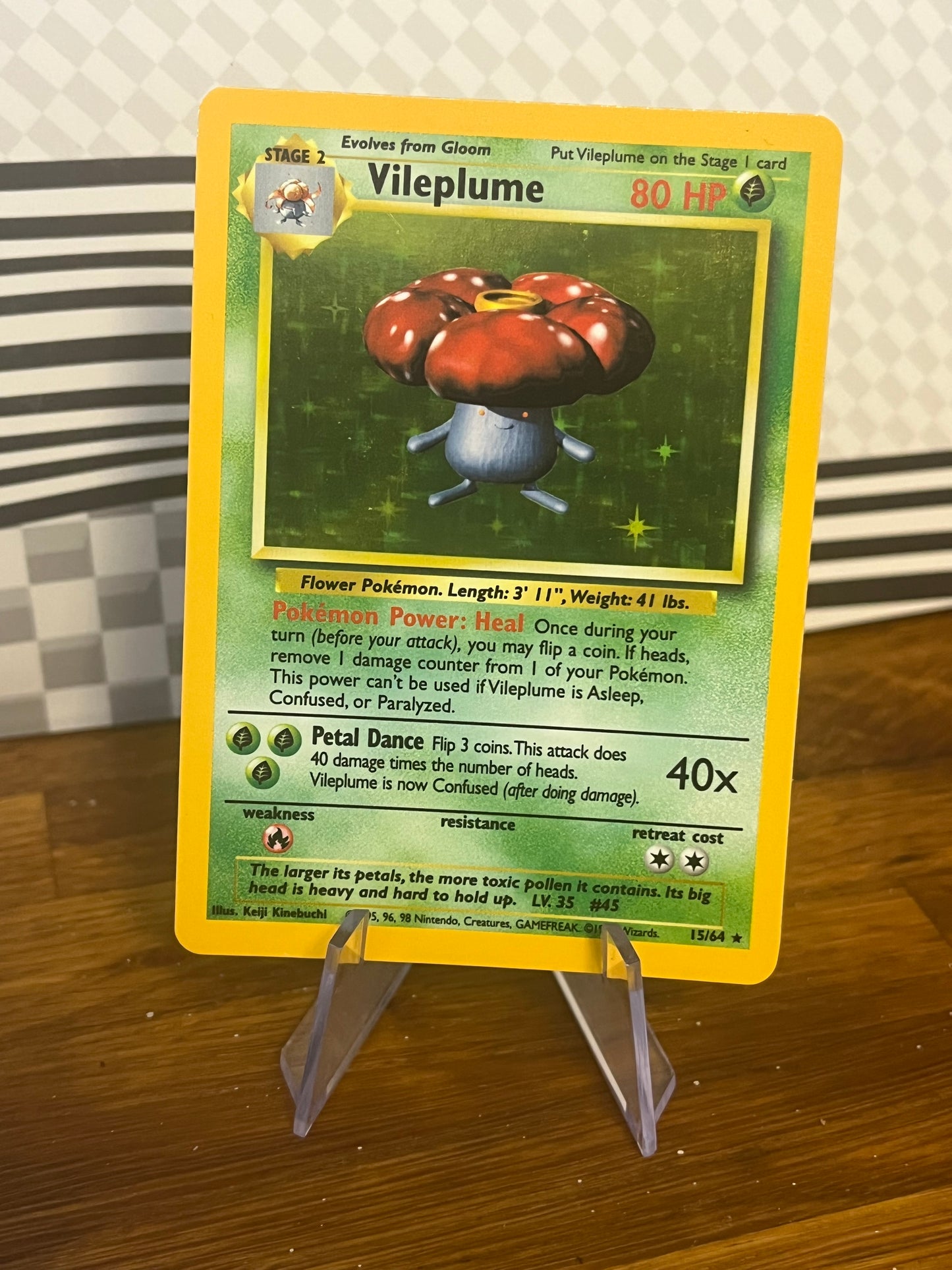 Vileplume Holo 15/64 Jungle NM Single Pokémon Card
