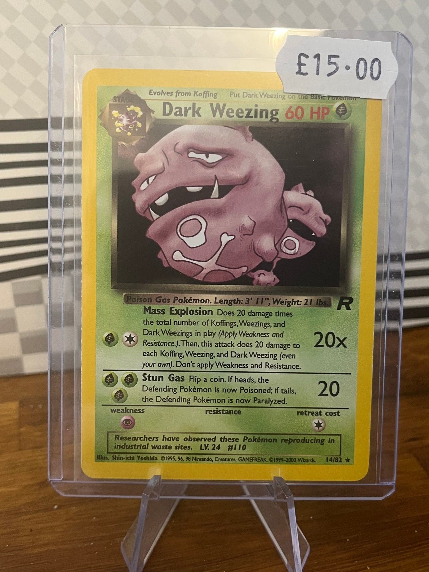 Dark Weezing 14/82 Team Rocket NM Single Pokémon Card