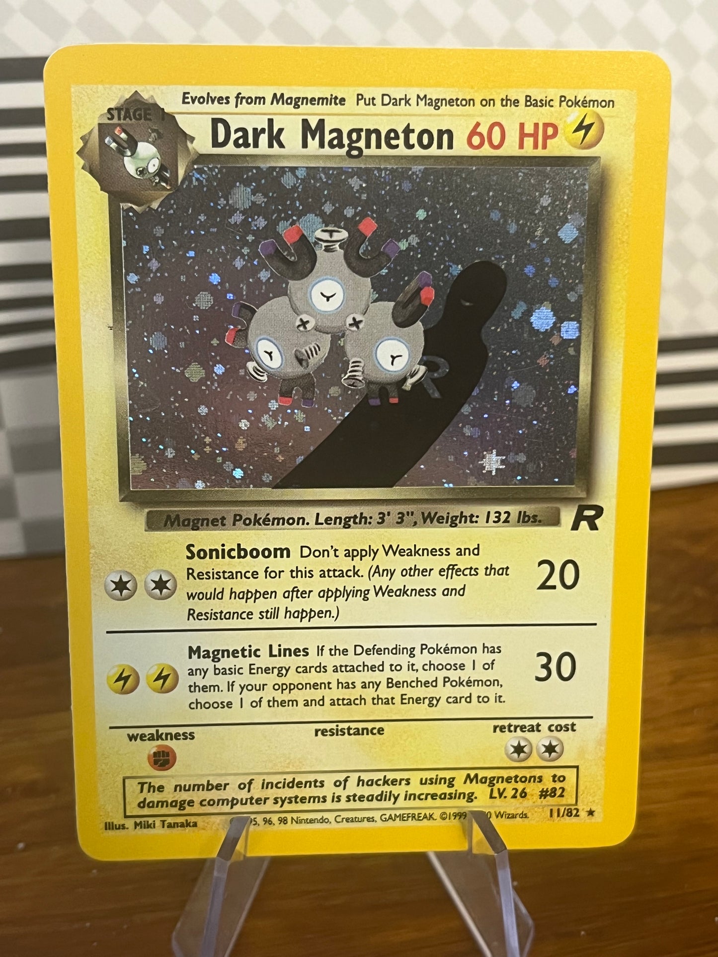 Dark Magneton Holo 11/82 Team Rocket NM Single Pokémon Card
