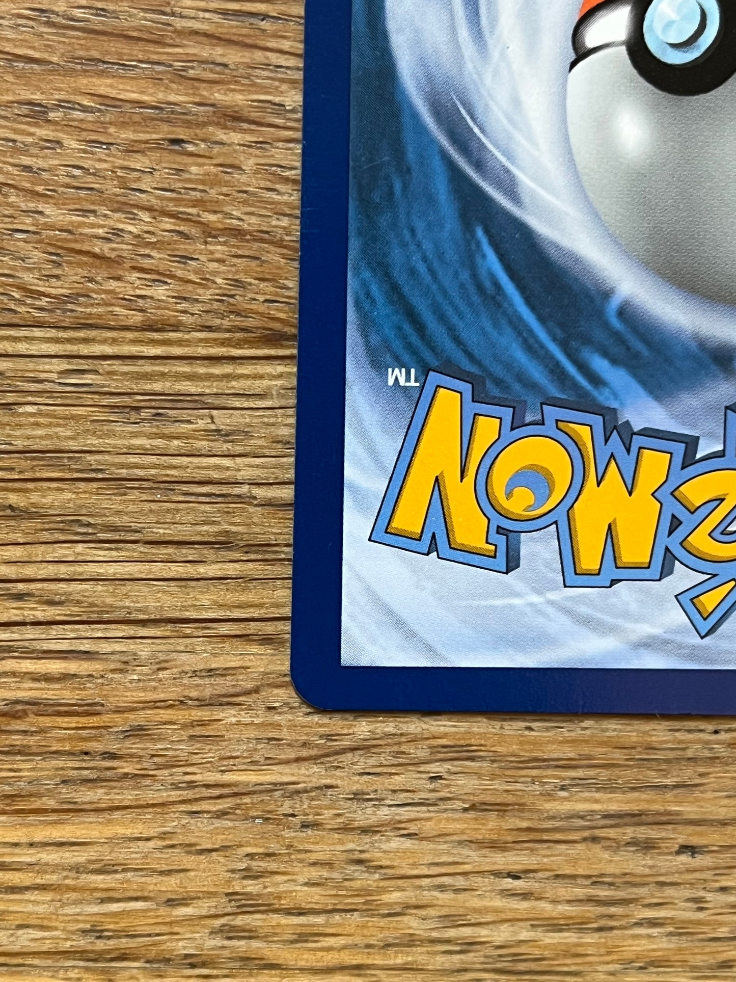 Beauty 194/185 Rainbow Rare Vivid Voltage NM Single Pokémon Card