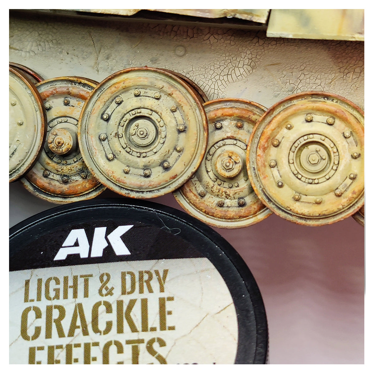 AK - Light and Dry Crackle Effects